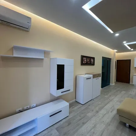 Emerald 2 Apartament